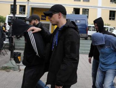 Κατηγορίες για ένα κακούργημα και τρία πλημμελήματα στους ληστές του Παλαιού Φαλήρου